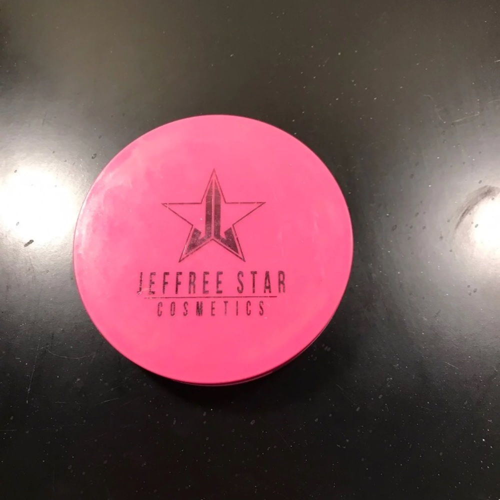 Jeffree Star Highlighter